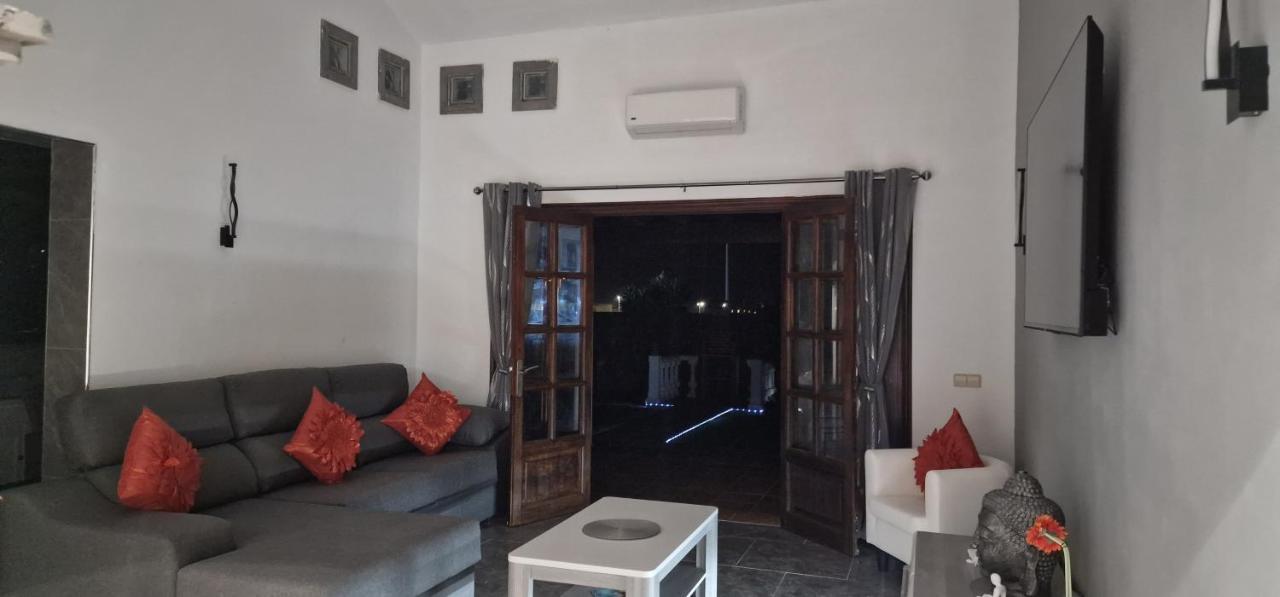 Casa De Nefertiti Villa Playa Blanca  Ngoại thất bức ảnh
