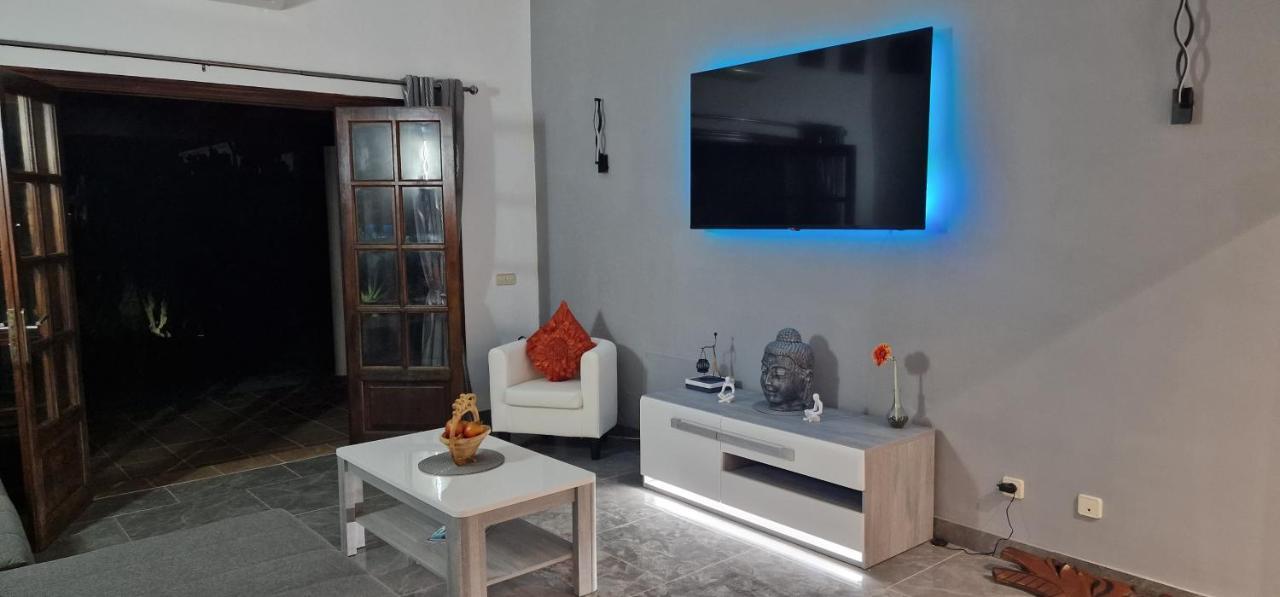 Casa De Nefertiti Villa Playa Blanca  Ngoại thất bức ảnh